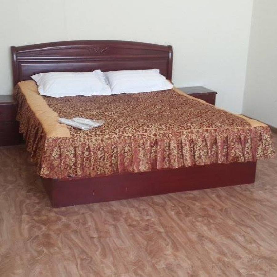 Цагаан өргөө Амралтын газар